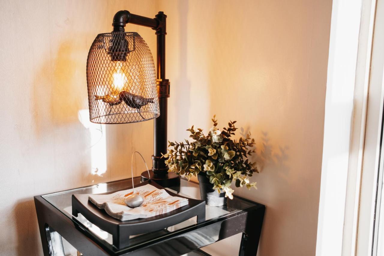 Booker Avenue House - 4 Bedroom House With Garden And Parking Milton Keynes Eksteriør bilde